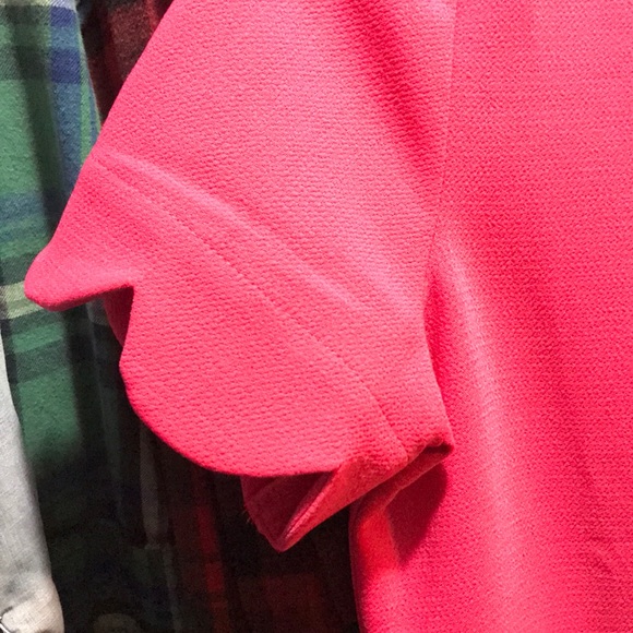 PinkLilly scallop dress in pink - Picture 2 of 6